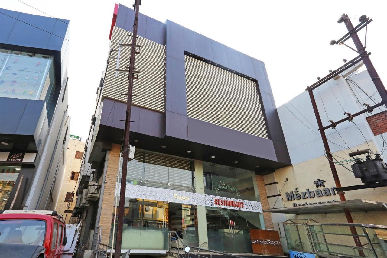 Oyo 6359 Hotel Mezbaan Regency Rāipur Esterno foto