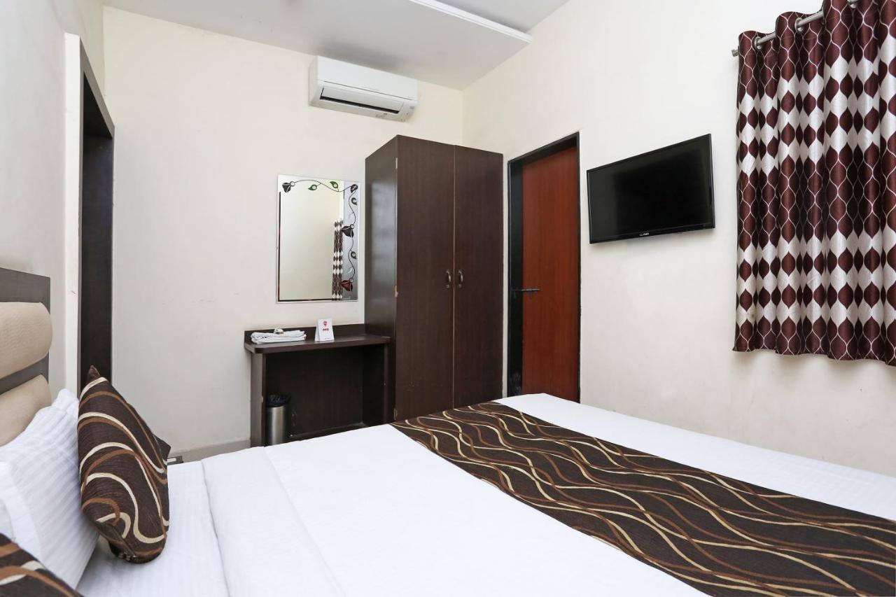 Oyo 6359 Hotel Mezbaan Regency Rāipur Esterno foto